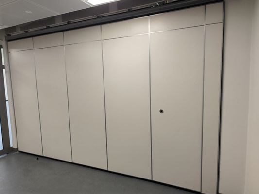 Beli Interior Kantor Pengecualian Dinding, Modern Lipat Pengecualian Operasi Untuk Exhibition Hall online manufacture