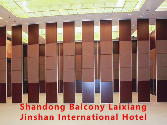 Harga yang bagus 304 Stainless Steel Movable Partition Wall with Customizable Dimensions and Fire Resistant Temporary Wall Divider on line