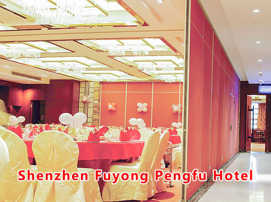 Harga yang bagus Office Building Movable Sliding Acoustic Wall Panels with 304 Stainless Steel Roller and Q235 Steel Frame for Up to 18M Height on line