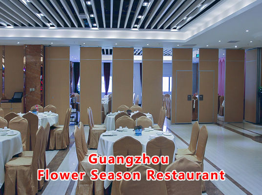 Harga yang bagus Tempered Glass Office Partition Wall with Sound Insulation and Easy Installation for Modern Offices on line