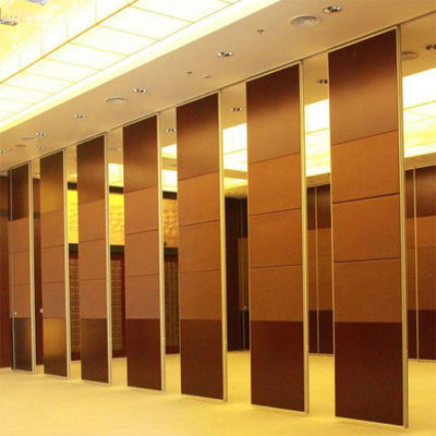 Pintu Lipat Pindah Tembok Pisah, Vinyl Tembok Pisah Untuk Ruang Pertemuan