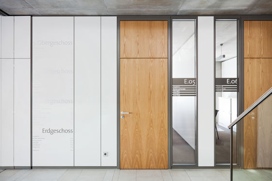 Tempered Sliding Glass Partition Aluminium Frame Untuk Kantor