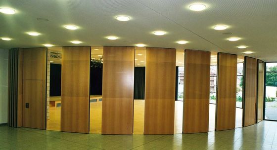 AE Profesional Operating Handle Partisi yang bisa dipindahkan Sistem dinding Furnitur Kantor Partisi yang bisa dipindahkan Luncur Lipat