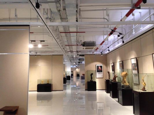 Konferensi Sistem dinding partisi yang dapat dioperasikan Soundproof dan dinding lipat