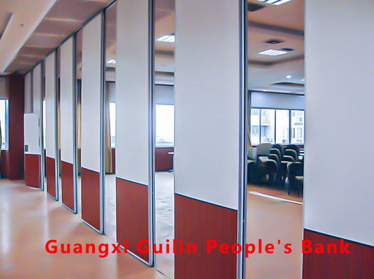 Harga yang bagus Customized Operable Partition Wall with Top-Hung Design and High-Quality Materials for Up to 18M Height on line