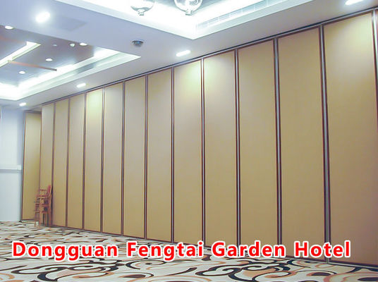 Harga yang bagus Movable Partition Wall with 800N Sealing Power and 40N/m Magnetic Attraction for Acoustic Insulation on line
