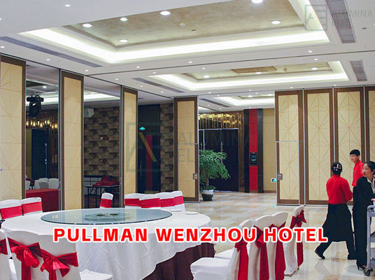 Harga yang bagus Hotel Pullman Wenzhou: Partisi Dinding Bergerak Akustik dengan Peringkat STC 42-56dB dan Ketebalan 105CM untuk Ruang Perjamuan dan Ruang Pameran on line