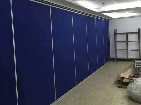Harga yang bagus Acoustic Movable Partition Wall with 800N Sealing Power and 40N/m Magnetic Attraction for Banquet Halls on line