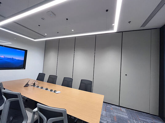 Harga yang bagus Commercial-Grade Movable Partition Wall with Galvanized Square Tube Keel Fold-Away and Suspending Design on line